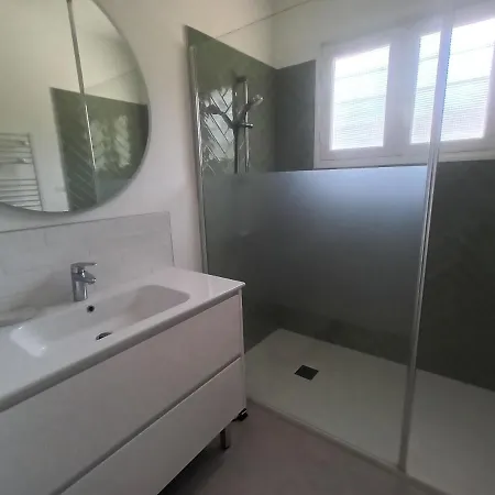 Jolie Maison De Avec 4 Et Grand Jardin Holiday home