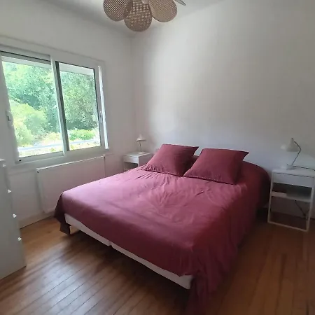 Jolie Maison De Avec 4 Et Grand Jardin Holiday home